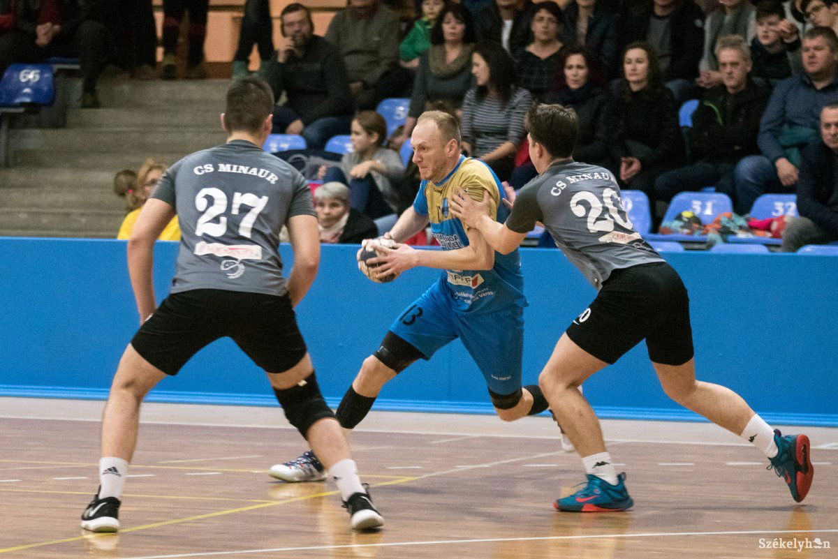 •  Fotó: Veres Nándor