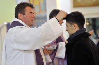 Elkezdődött a nagyböjt:  a fegyelmezett önmegtartóztatás, a tudatos lemondás és a belső megtérés egységének időszaka