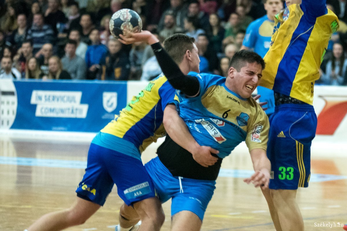 •  Fotó: Veres Nándor