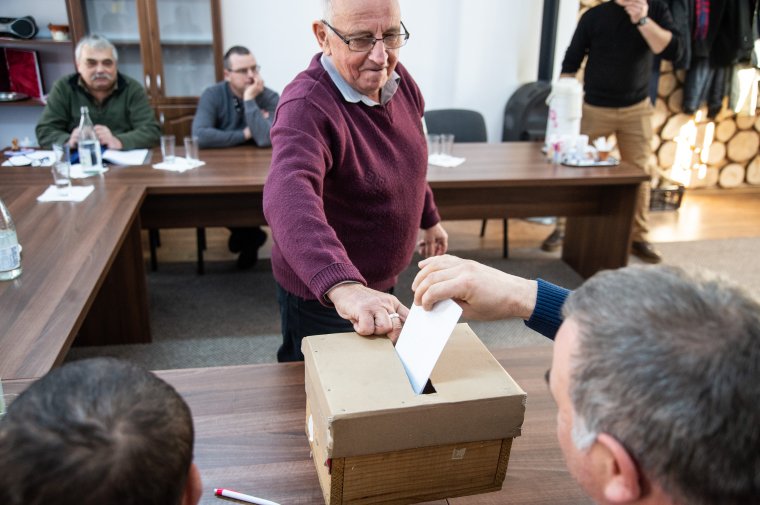 Új vezetőt választott az etédi önkormányzat