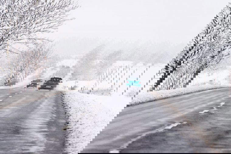 Havazni fog, felerősödik a szél – Kovászna megyére is érvényes sárga riasztást adtak ki
