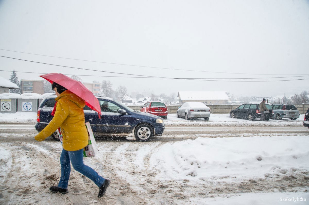 Hideg még várható, de ilyen mennyiségű havat, mint ami a napokban lehullott, nem jósolnak január végéig a meteorológusok •  Fotó: Barabás Ákos