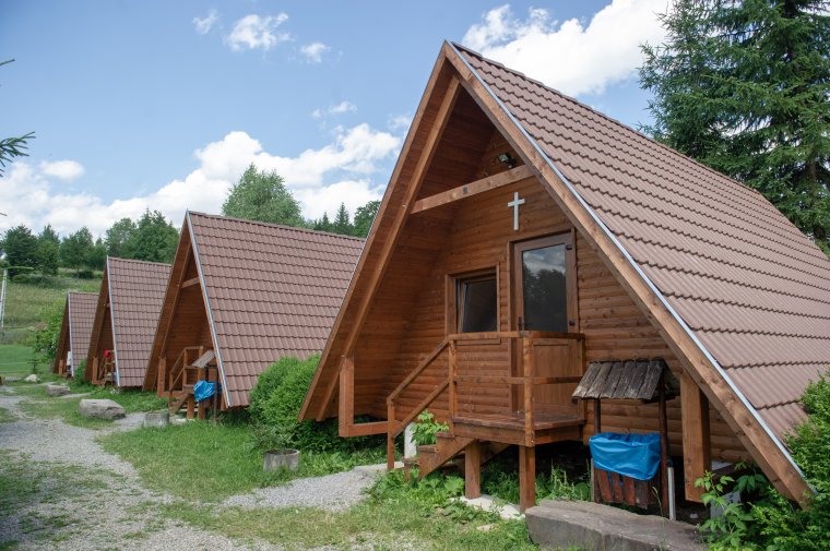 Gyerektáborok kifizetésére is felhasználhatók a szülők vakációs utalványai