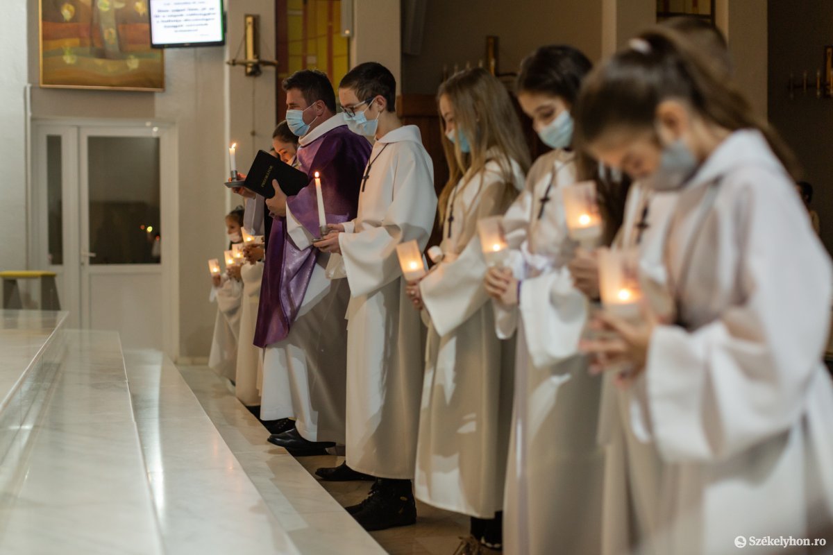 &bullet;  Fotó: Erdély Bálint Előd