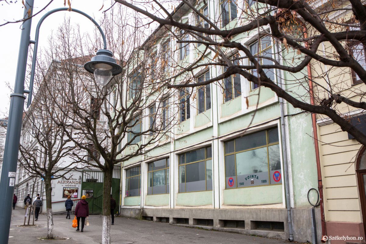 Székelyudvarhelyen vásárolnának épületet, majd az átalakítás után ebben indulhatna a speciális iskola •  Fotó: Erdély Bálint Előd