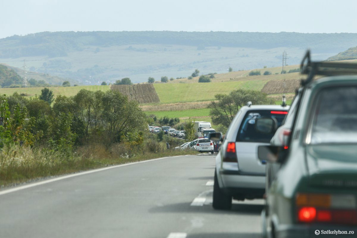 &bullet;  Fotó: Erdély Bálint Előd