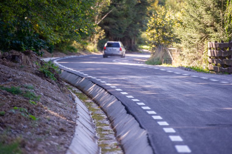 Ezentúl aszfaltúton lehet közlekedni a Madarasi Hargitára