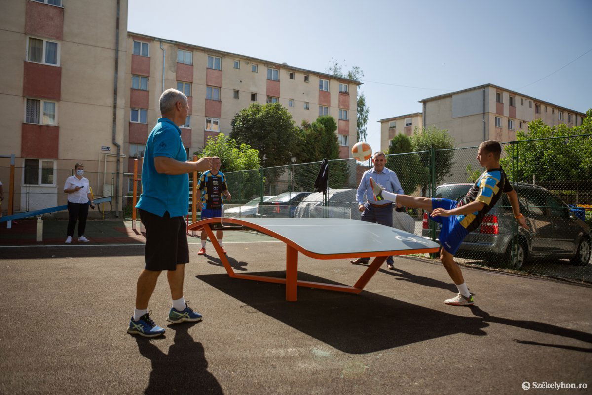&bullet;  Fotó: Erdély Bálint Előd