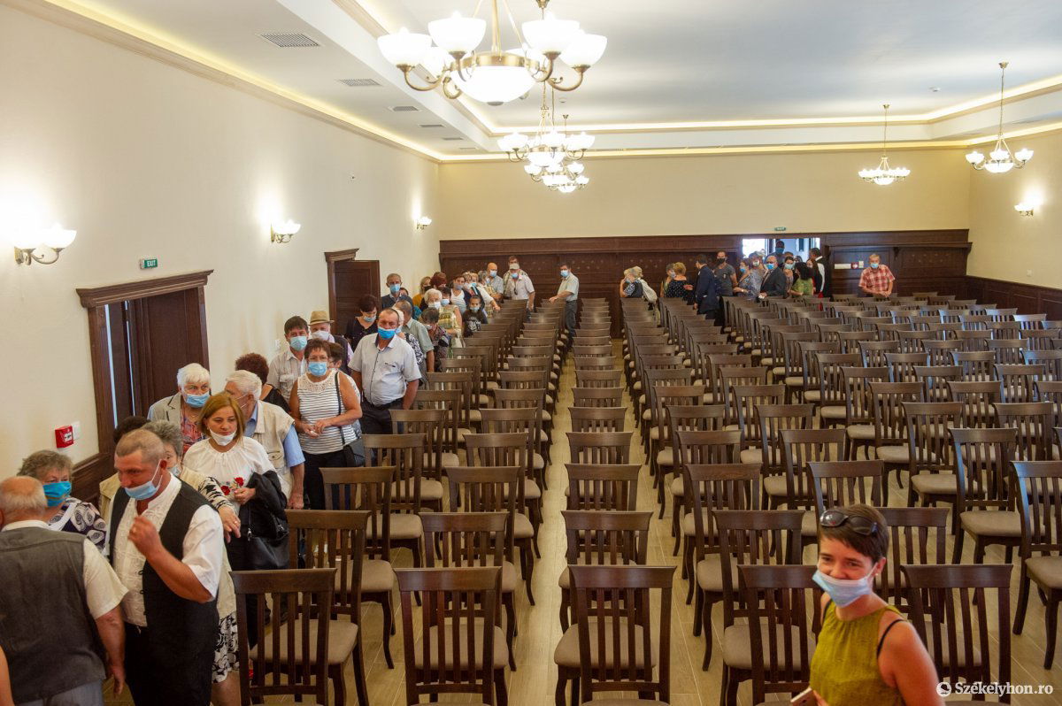 &bullet;  Fotó: Beliczay László