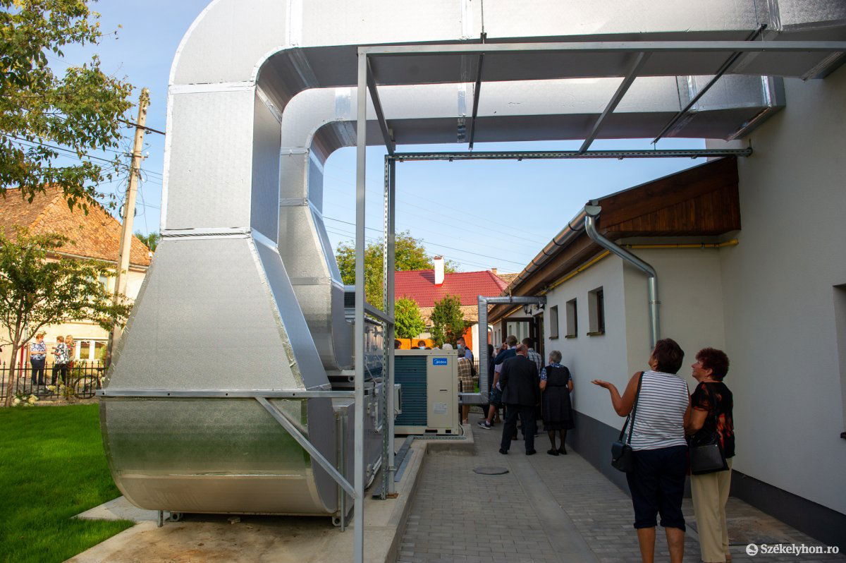 &bullet;  Fotó: Beliczay László