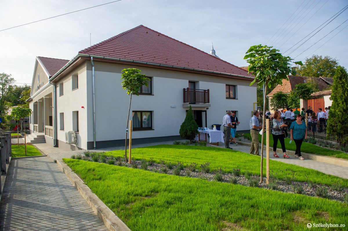 &bullet;  Fotó: Beliczay László