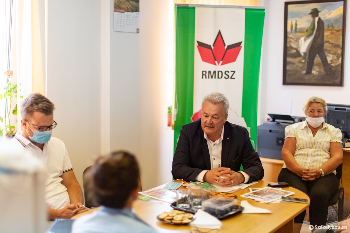 • Fotó: Erdély Bálint Előd