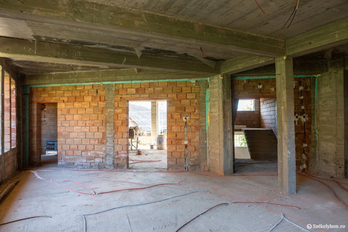 &bullet;  Fotó: Erdély Bálint Előd