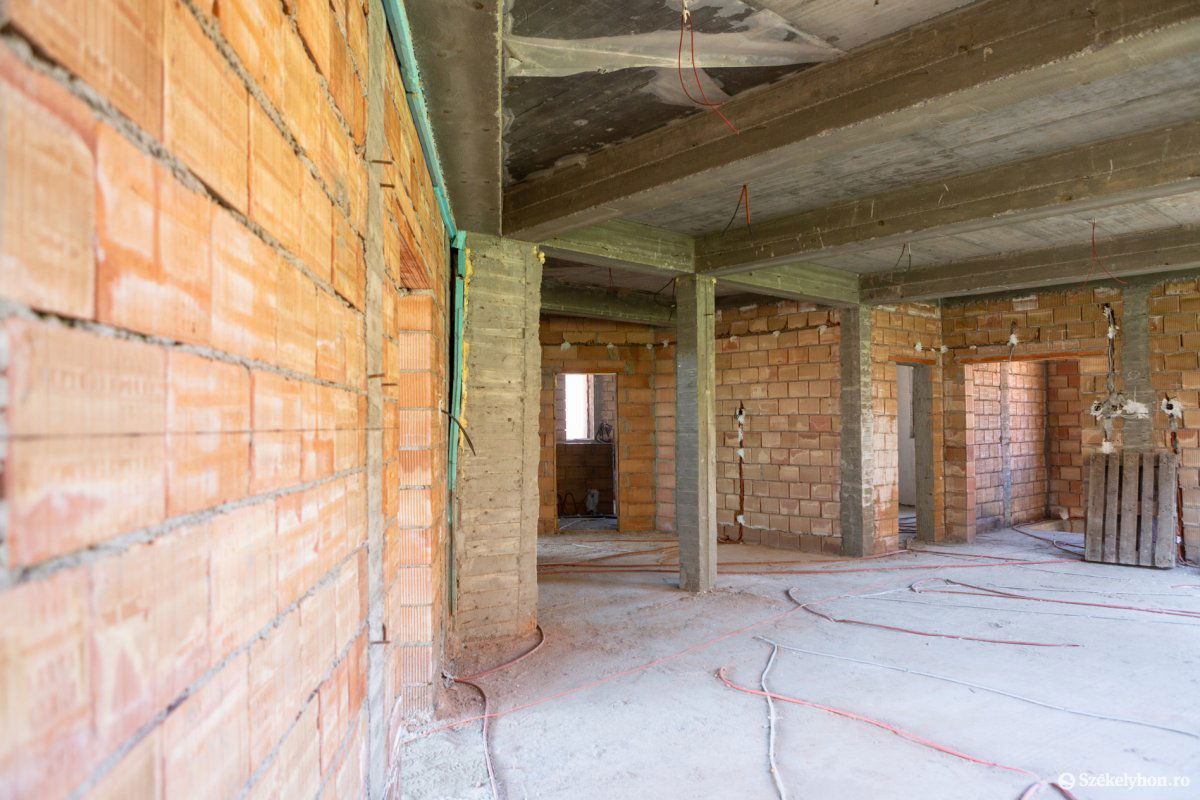 &bullet;  Fotó: Erdély Bálint Előd