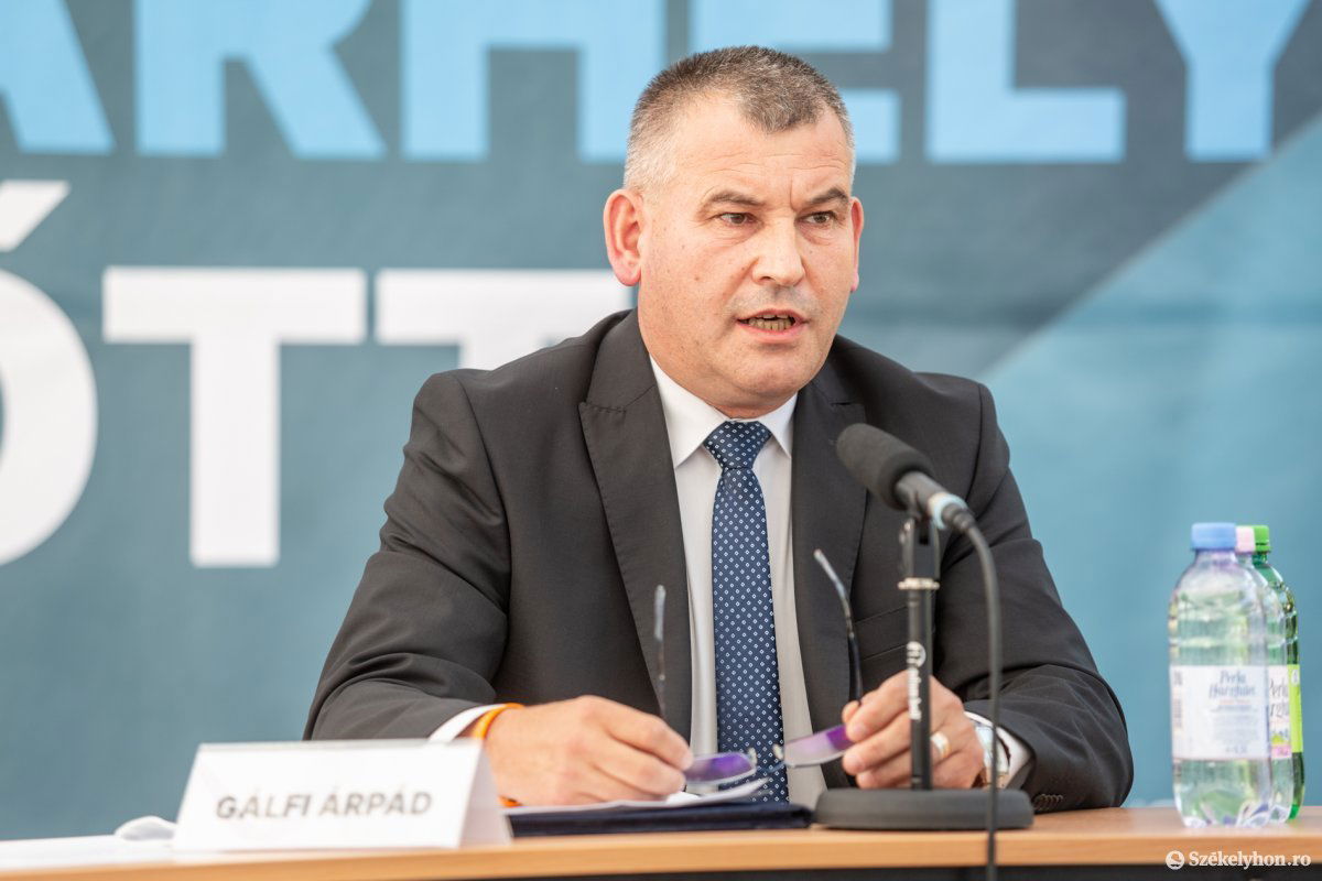 &bullet;  Fotó: Erdély Bálint Előd