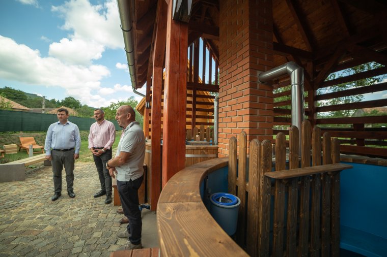 Sósfürdő Homoródalmáson – átutazás helyett helyben tartanák a turistákat