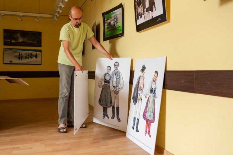 Megtekinthetők Haáz Rezső népviseletről készített rajzai