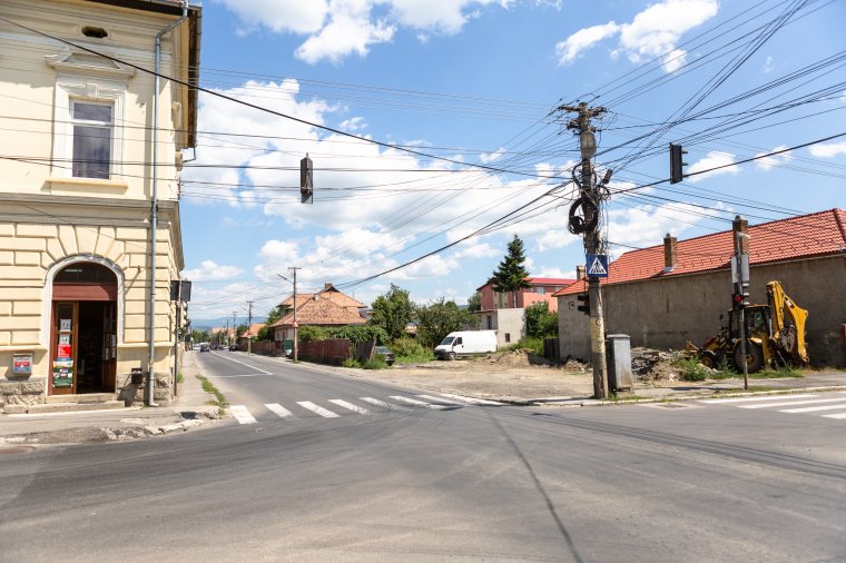 Útkereszteződések bővítése Székelyudvarhelyen: három és fél éve várják az autósok