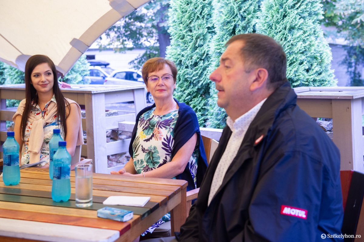 &bullet;  Fotó: Beliczay László