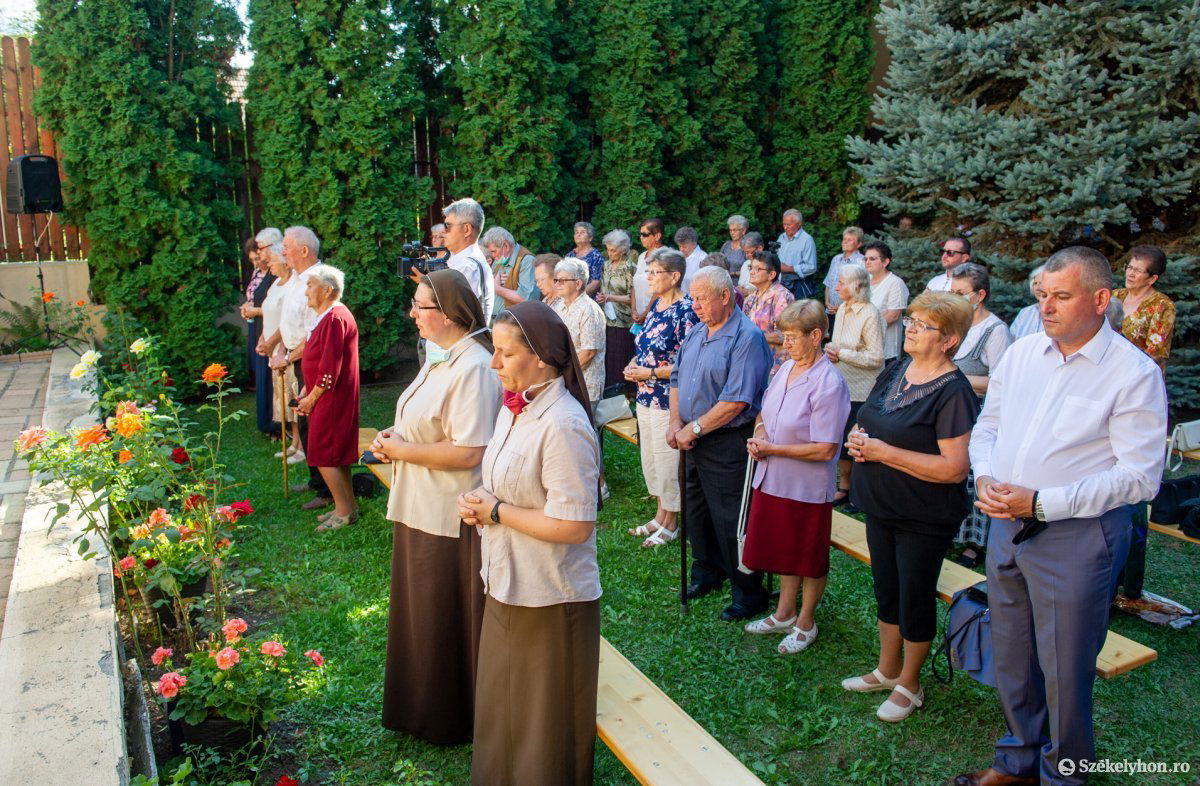 &bullet;  Fotó: Beliczay László