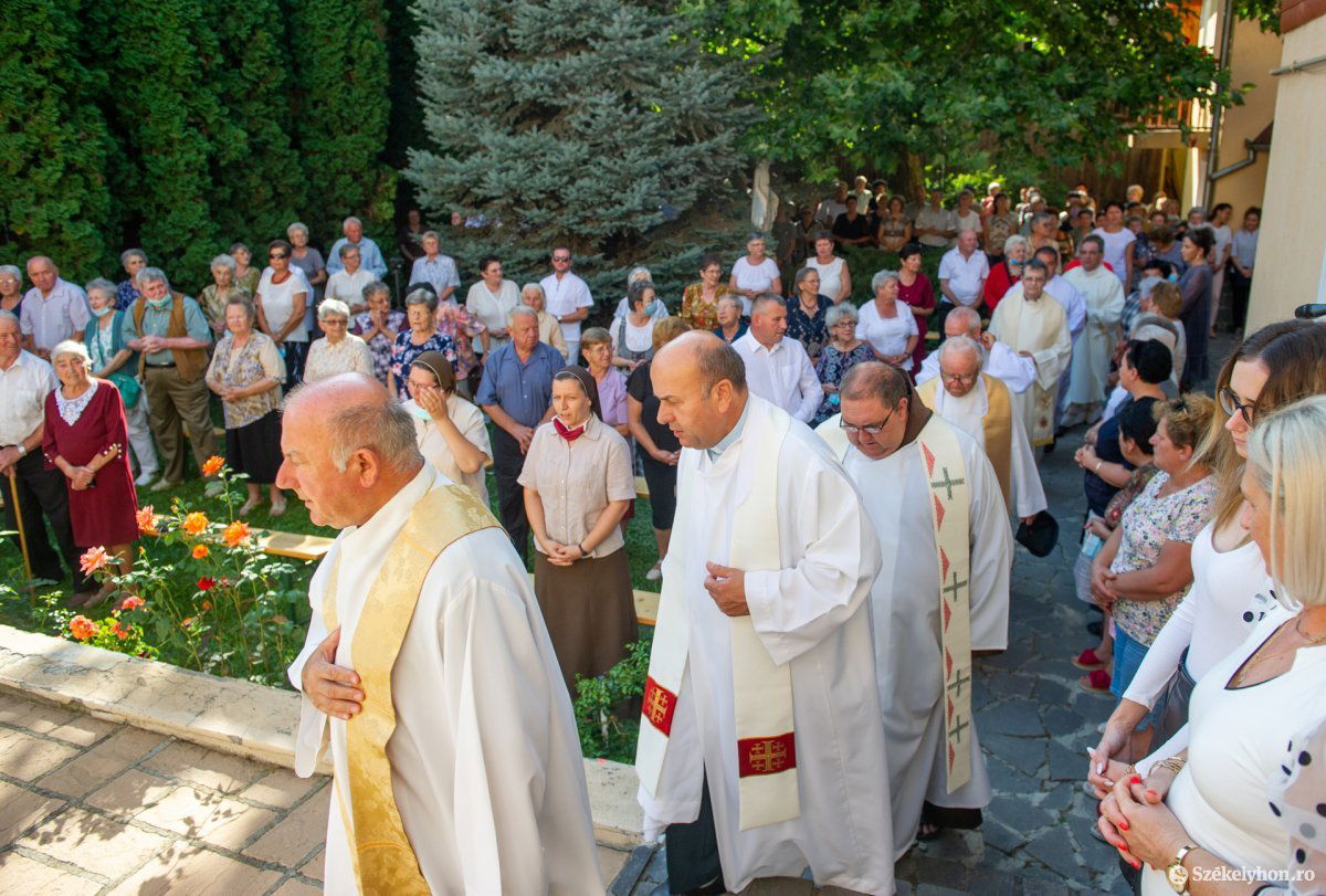 &bullet;  Fotó: Beliczay László