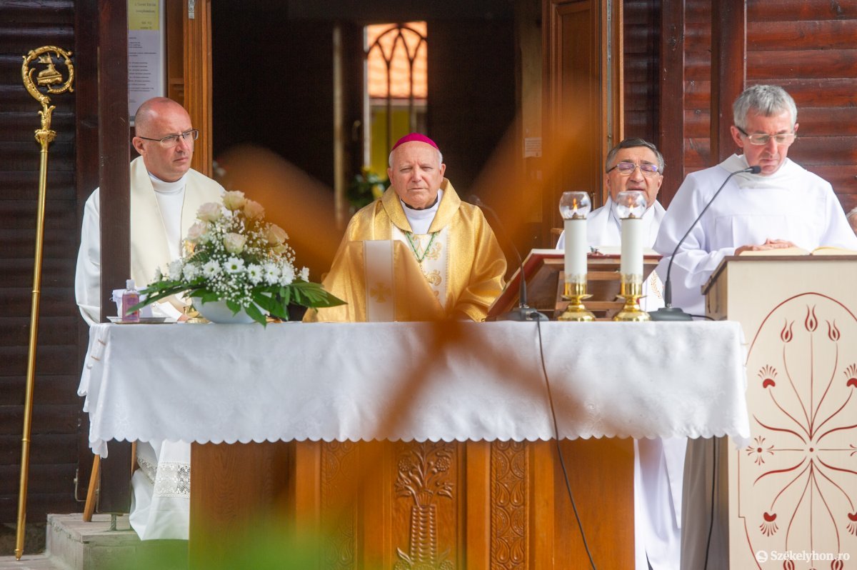 &bullet;  Fotó: Beliczay László