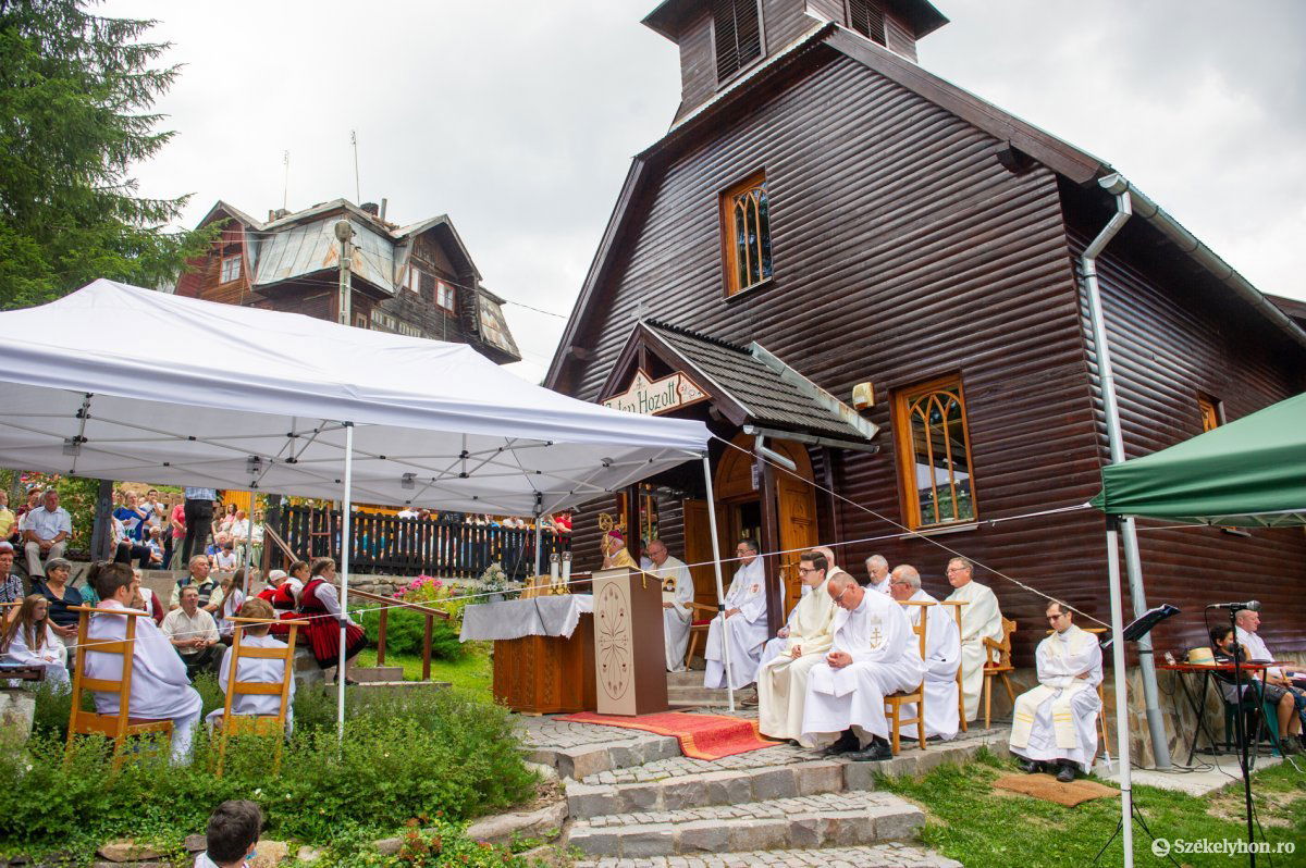 &bullet;  Fotó: Beliczay László