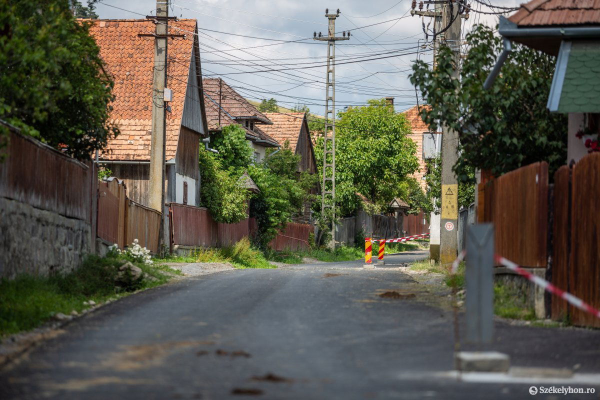 &bullet;  Fotó: Erdély Bálint Előd