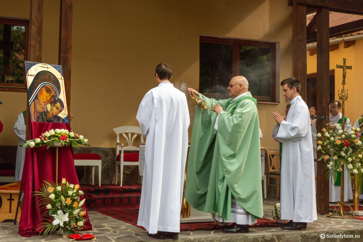 &bullet;  Fotó: Erdély Bálint Előd