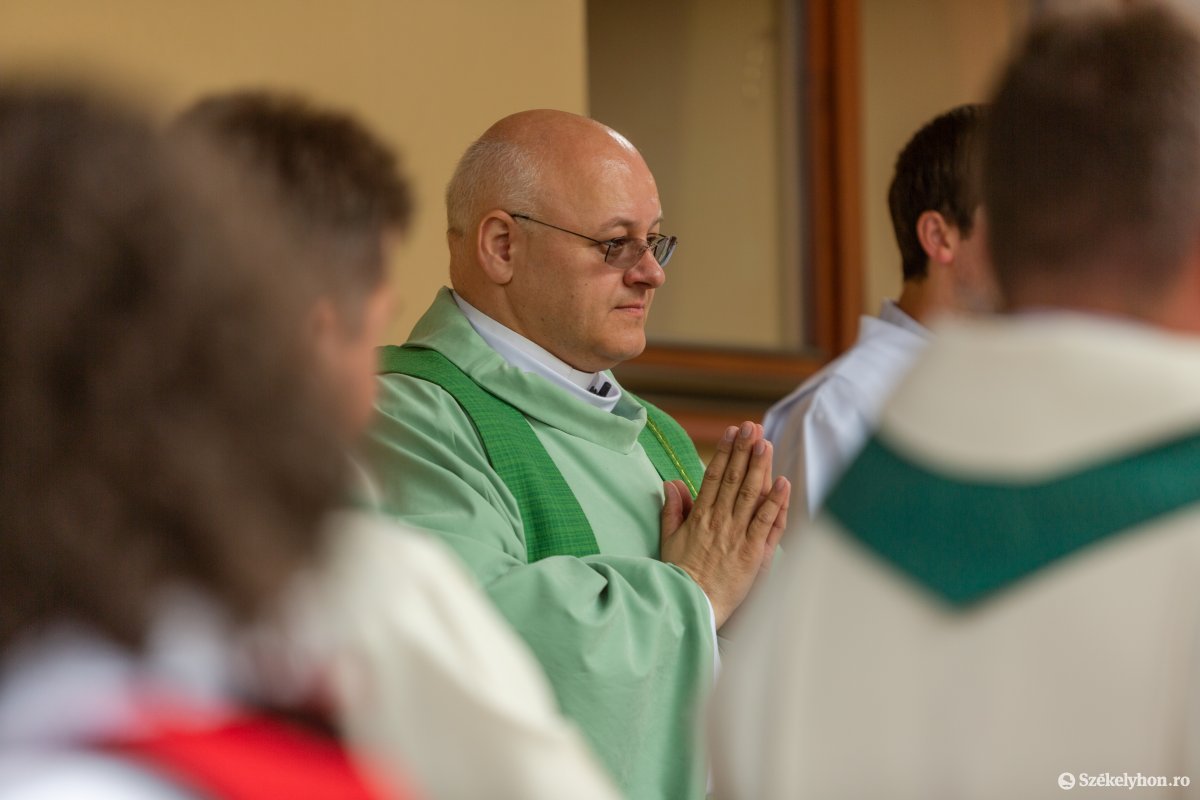 &bullet;  Fotó: Erdély Bálint Előd