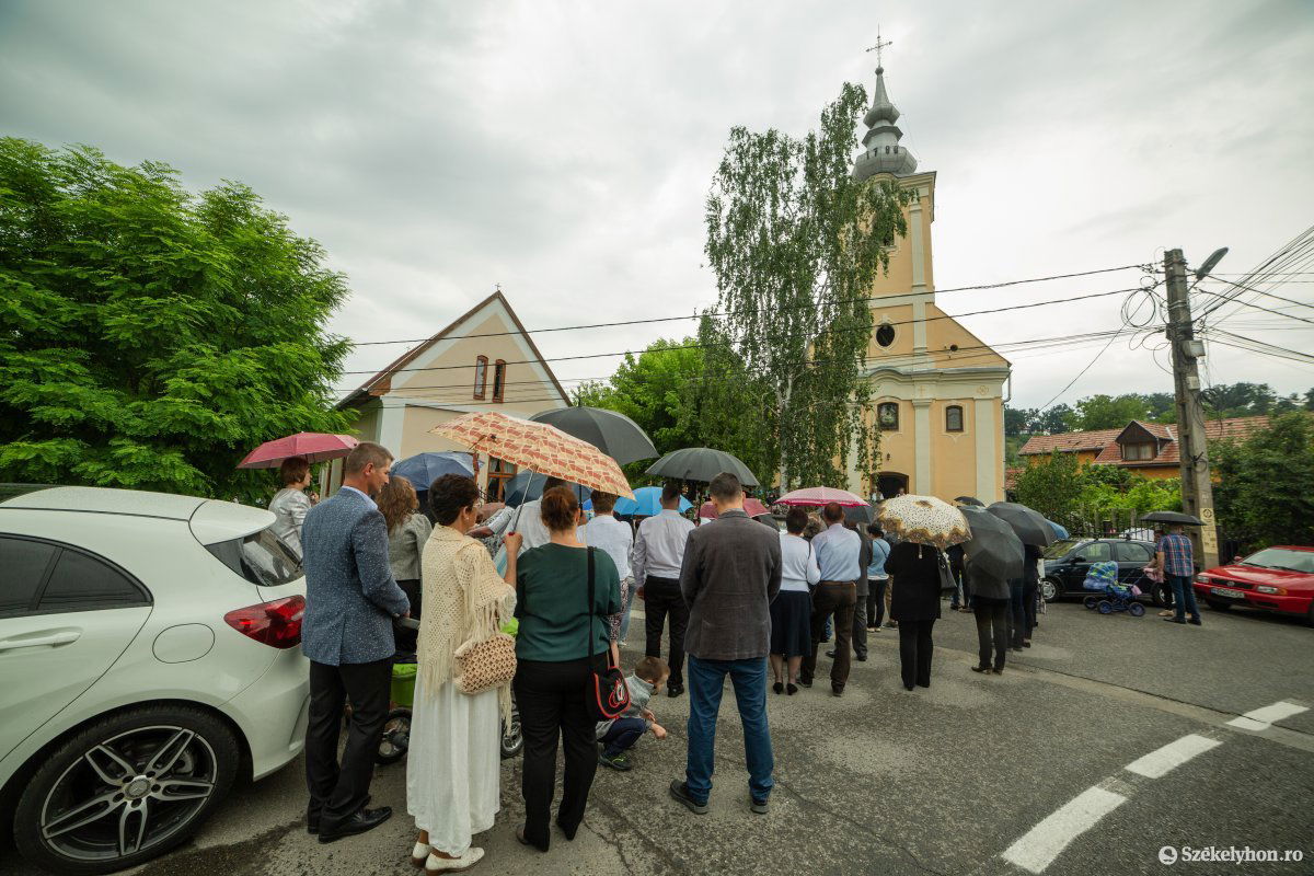 &bullet;  Fotó: Erdély Bálint Előd