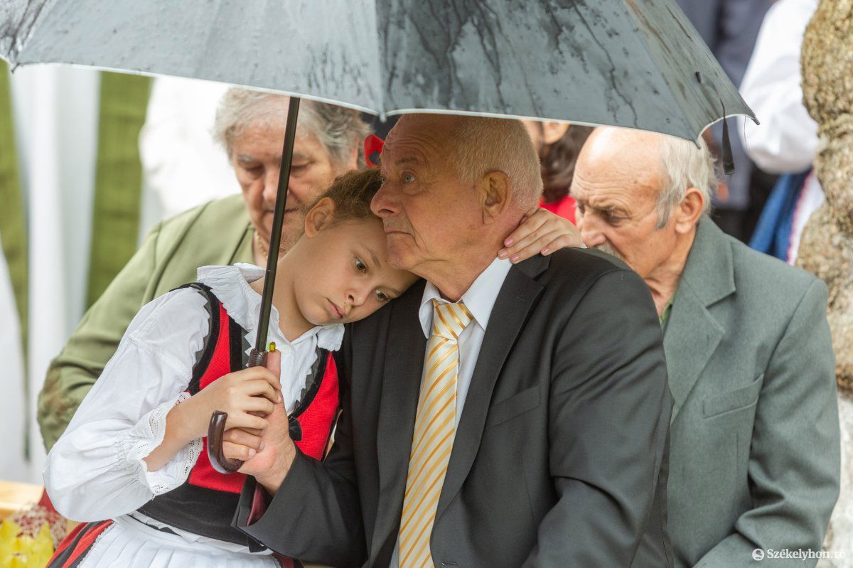 &bullet;  Fotó: Erdély Bálint Előd