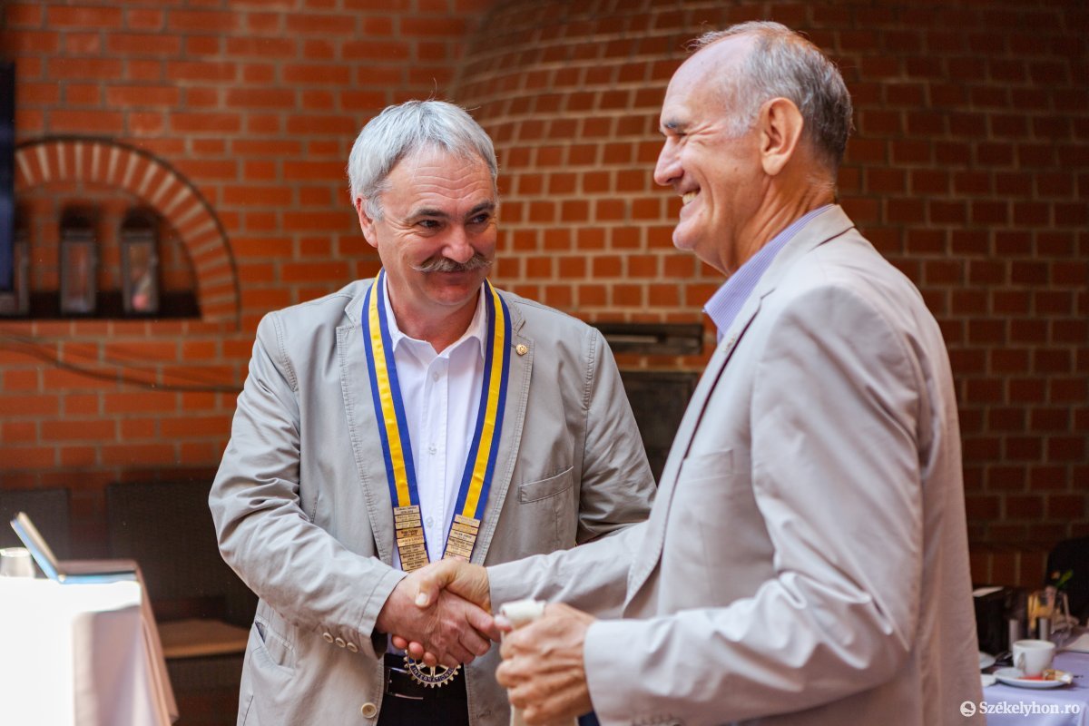 &bullet;  Fotó: Erdély Bálint Előd