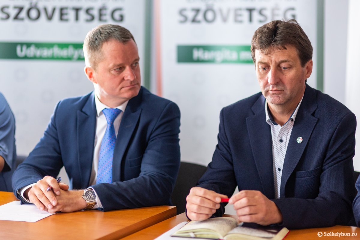 &bullet;  Fotó: Erdély Bálint Előd