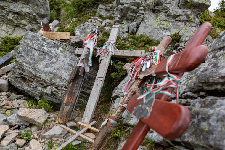 Vandálok helyett inkább a természet rongálhatott a Madarasi Hargitán