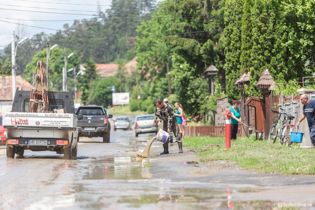 &bullet;  Fotó: Erdély Bálint Előd