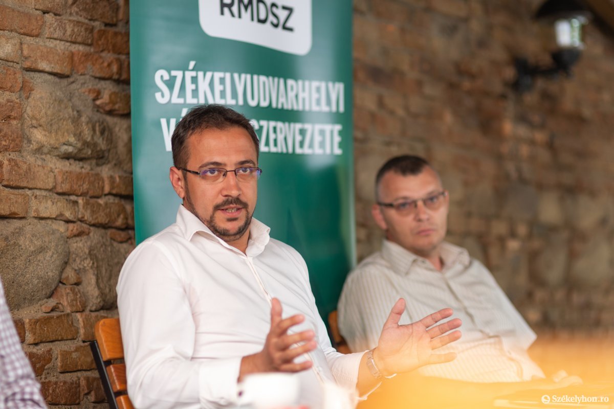 Derzsi László csapatával mozdítaná ki Székelyudvarhelyt a stagnáló helyzetből •  Fotó: Erdély Bálint Előd