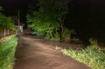 Elsőfokú árvízriasztás a Marosra és a Tatrosra is