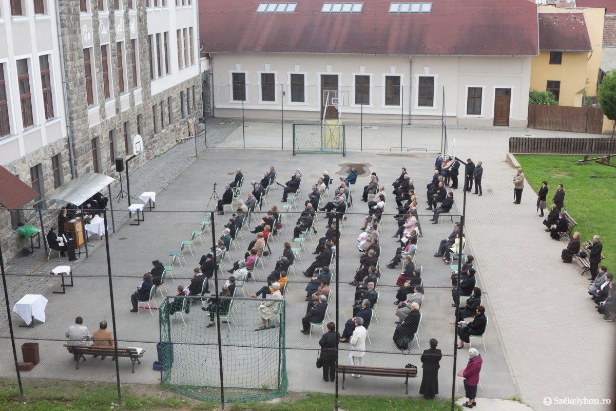 •  Fotó: Erdély Bálint Előd