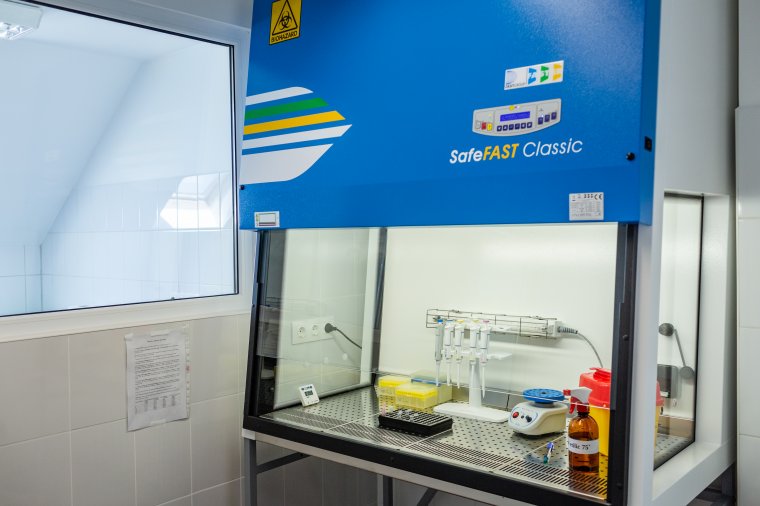 8400 fölött a koronavírussal fertőződtek száma, Hargita megyében öttel több fertőzött