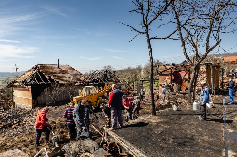 Gyűjtést szerveznek az oroszhegyi tűzvész károsultjainak
