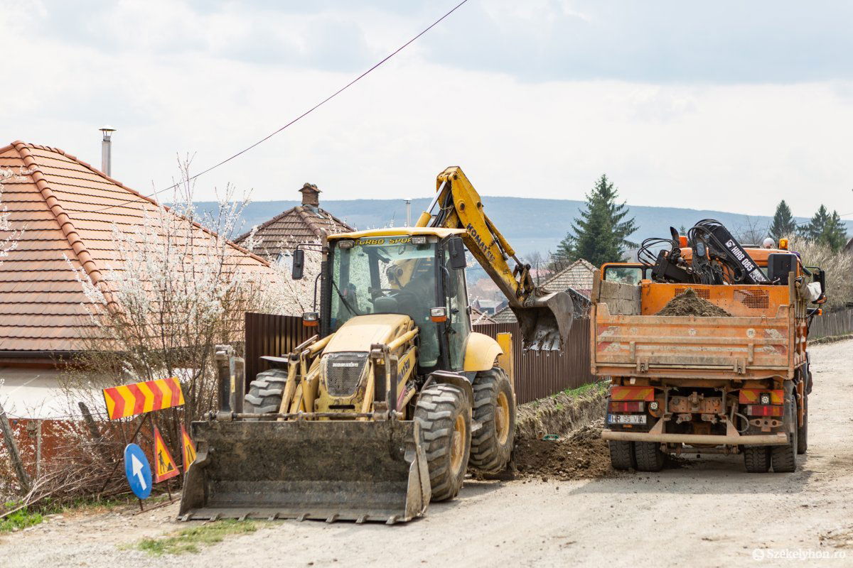 Az Ugron Gbor utca felső szakasza is elkészülhet idén •  Fotó: Erdély Bálint Előd