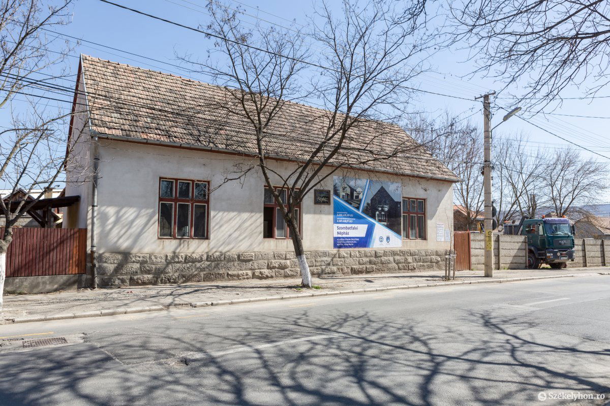 Rendeltetése megmarad, de megújul, kibővül a Népház •  Fotó: Erdély Bálint Előd