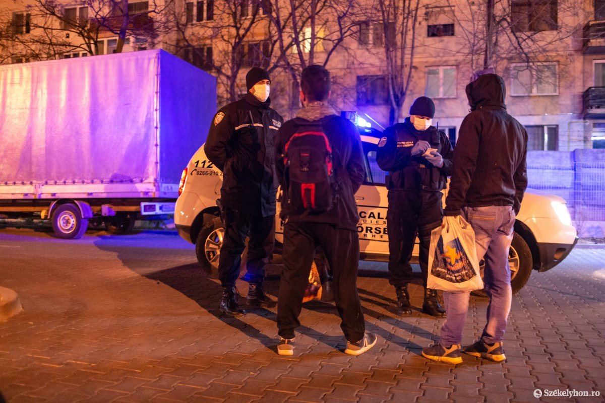 Kedden éjszaka két személy tartózkodott az utcán jogosulatlanul •  Fotó: Erdély Bálint Előd
