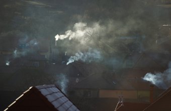 Drasztikusan megdrágítaná az életünket az IMF ajánlotta karbonadó, a vidéken élőkre sújtana le leginkább