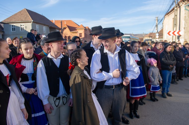 Húshagyókedd éjfélén behúzzák a nótát Lövétén, kezdődhet a nagyböjt