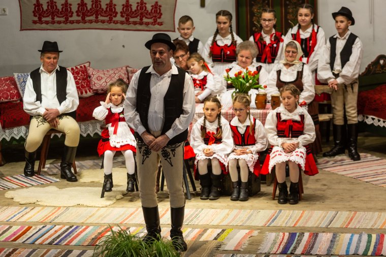 A Homoród menti népdalvetélkedő különlegessége a „családok” gyarapodása volt