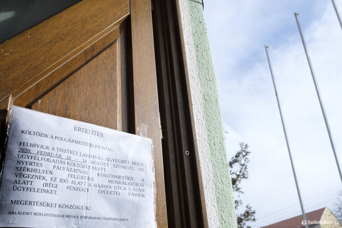 Jövő héten szünetelni fog az ügyfélfogadás a polgármesteri hivatalnál •  Fotó: Veres Nándor