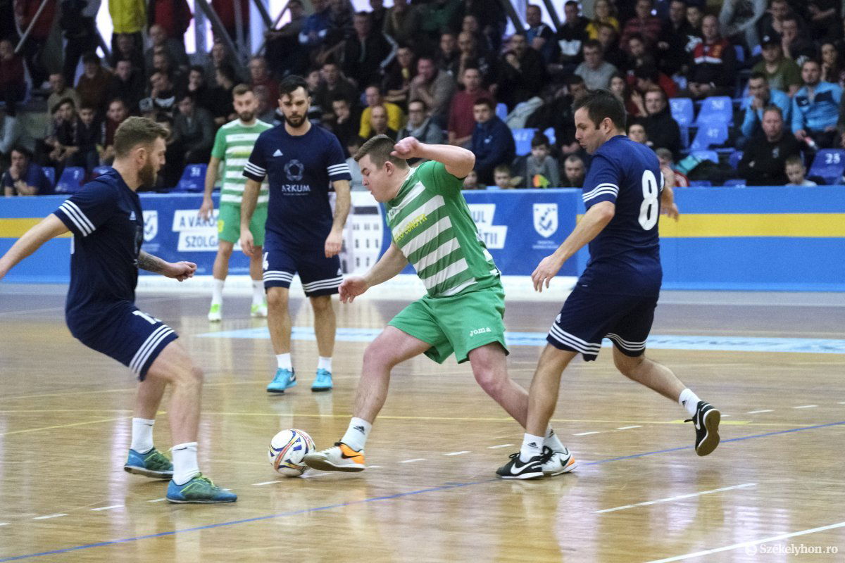 •  Fotó: Veres Nándor