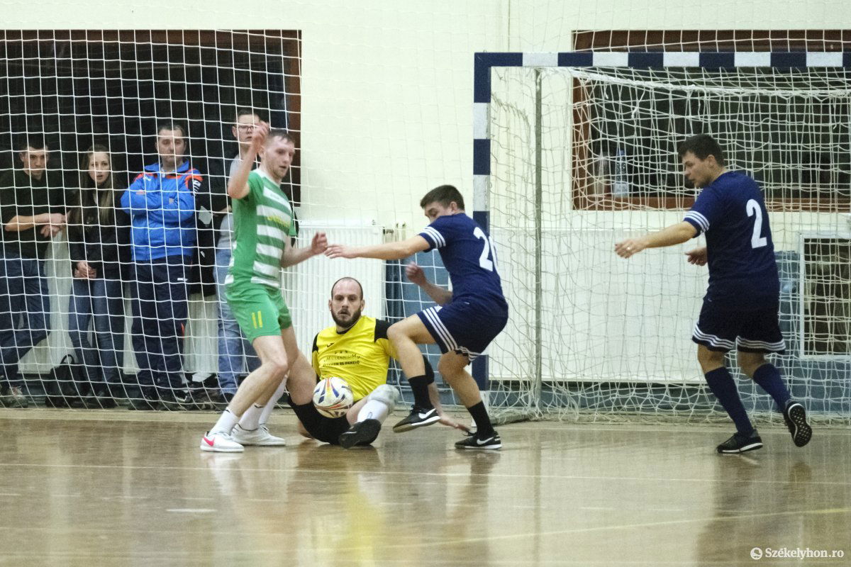 •  Fotó: Veres Nándor